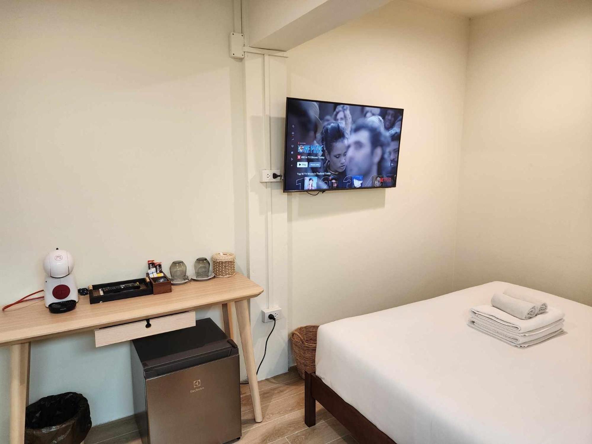 Canal View Lo-Ha Guest House, Contactless Check-In Bangkok Luaran gambar
