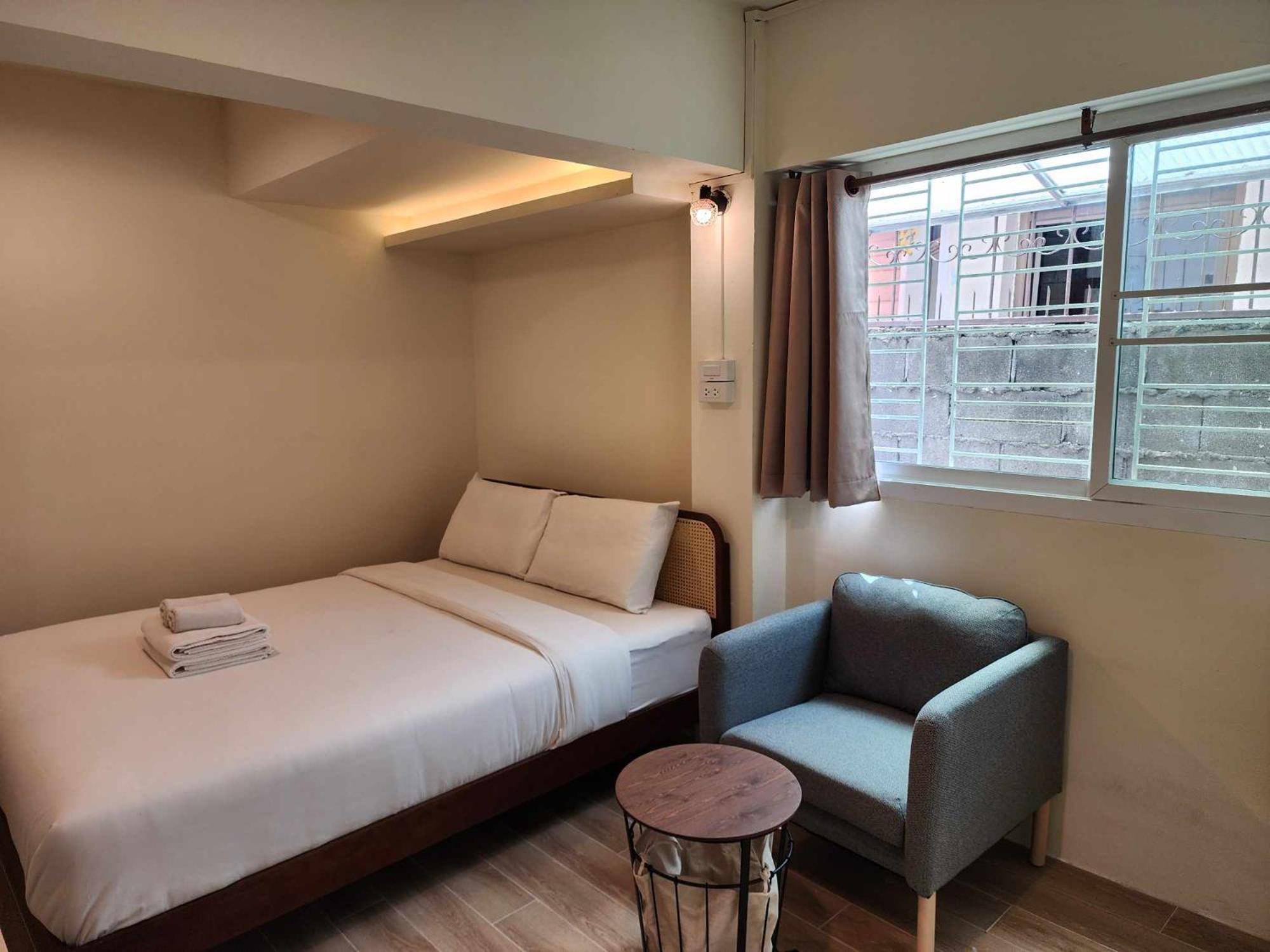 Canal View Lo-Ha Guest House, Contactless Check-In Bangkok Luaran gambar